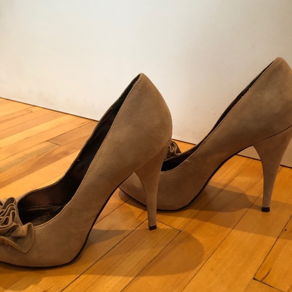 Steve Madden blushy-cream heels with toe detail, 8 - Picture 8 of 9